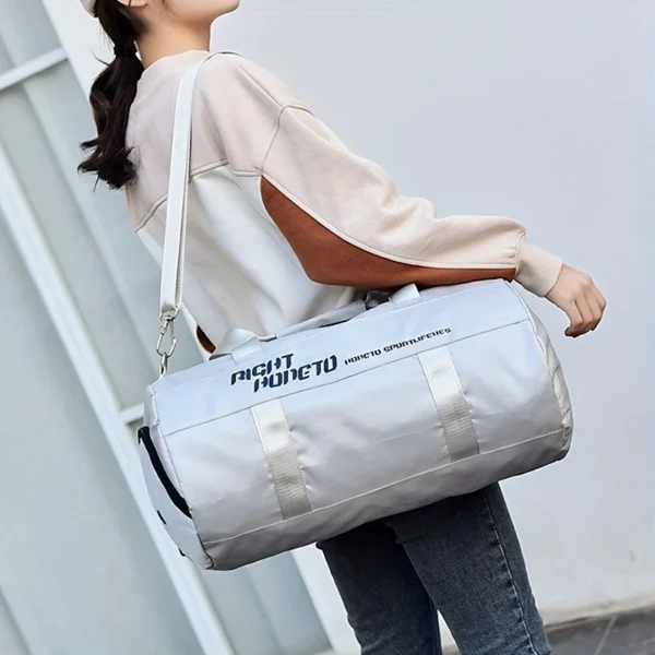 6f48acbbfe7a3e1fc1768eb7daf6ed19.webp Men's Large Capacity Gym Bag with RIGHT HONETU Print