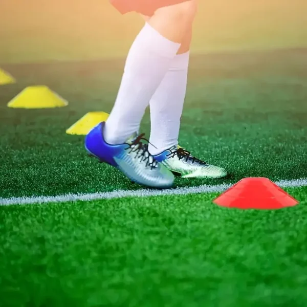 f9e72489-b9f2-4ce5-831a-7fd4f78f9aff.webp 50pcs PE Soccer Training Cones